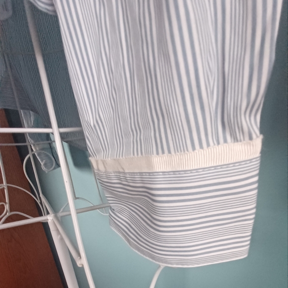 NWT BCBGMaxAzria Blue & White Striped Ruffled Long Sleeve Blouse-Women's Sz Med - Picture 8 of 11
